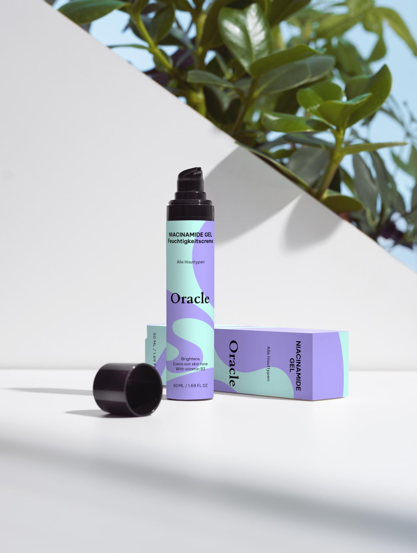 Hydrating Facial Gel mit 5 % Niacinamid, Vitamin B3, Ginkgo Blattextrakt, Algen, frisches Hautgefühl und ebenmäßiger Glow